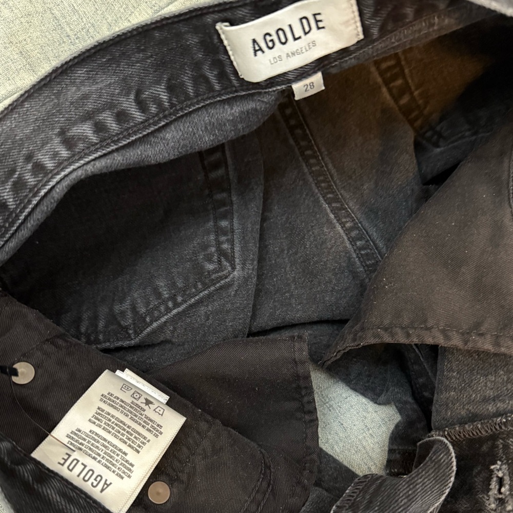 Agolde Parker Distressed Black Grey Denim Shorts Size 28 ✨Like New, Retail $145 - Picture 4 of 7